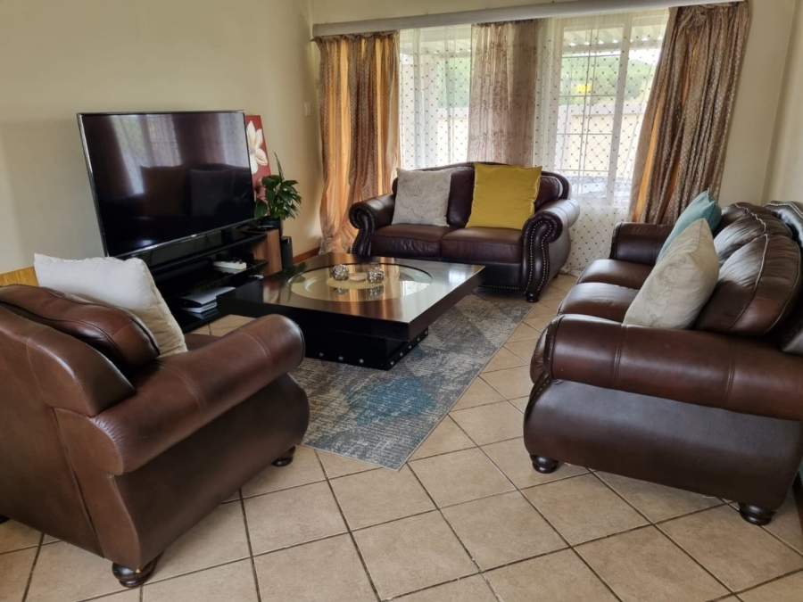 3 Bedroom Property for Sale in Bayswater Free State